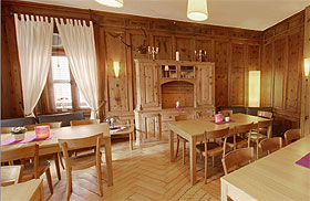 Speisesaal im Sportclub Real in Davos